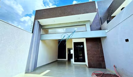 Casa à venda em Maringá, Parque Industrial, com 3 quartos, com 138 m²