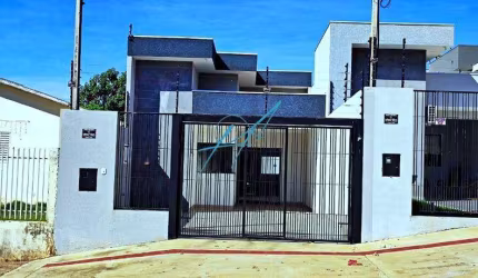 Casa à venda em Maringá, Jardim Universo, com 3 quartos, com 84 m²