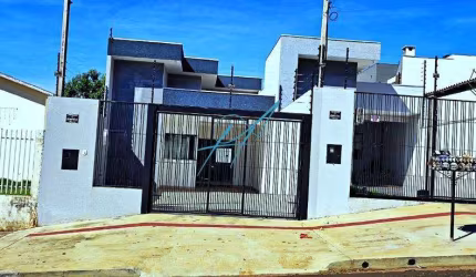 Casa à venda em Maringá, Jardim Universo, com 3 quartos, com 84 m²