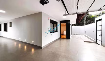 Casa à venda em Maringá, Zona 02, com 4 quartos, com 200 m²