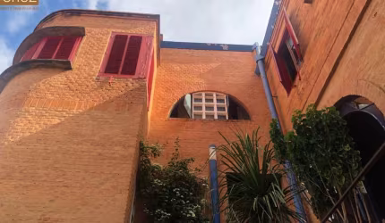 Uma casa incrível, única, excepcional, diferente.
