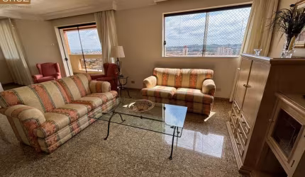 Apartamento amplo, 3 dormitórios (uma suíte), andar alto, sol da manhã. Bairro: Vila Resende