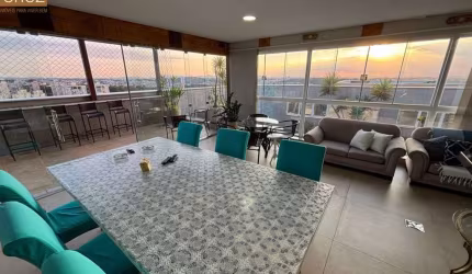 Apartamento tipo Cobertura, impecável, lindíssima, completa de lazer e com uma vista panorâmica de tirar o fôlego