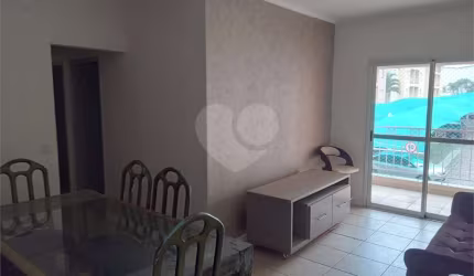 Apartamento com 3 quartos à venda ou para locação em Santa Rosa - SP