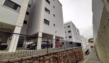 Apartamento com 3 quartos à venda em Centro - SP