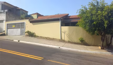 Casa com 3 quartos à venda em Capela - SP
