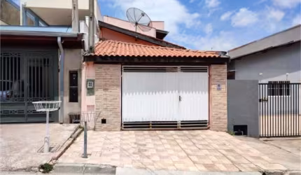 Casa com 3 quartos à venda em Capela - SP