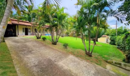 Casa com 3 quartos à venda em Vista Alegre - SP
