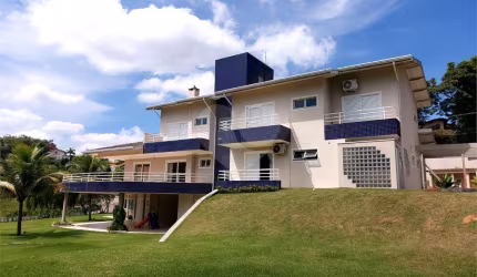 Condomínio com 5 quartos à venda em Santa Cândida - SP