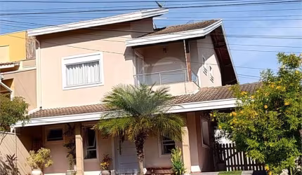 Condomínio com 3 quartos à venda em Pinheirinho - SP