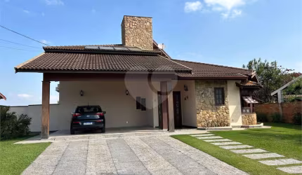 Condomínio com 3 quartos à venda em Marambaia - SP