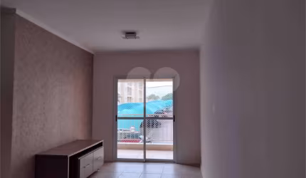 Apartamento com 3 quartos à venda ou para locação em Santa Rosa - SP
