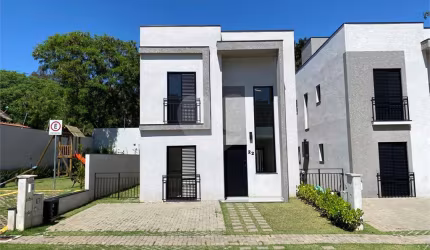 Condomínio com 3 quartos à venda ou para locação em São Joaquim - SP