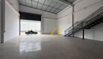 Galpão para alugar, 398 m² por R$ 9.500,00/mês - Praça - Tijucas/SC