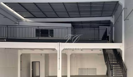 Galpão para alugar, 398 m² por R$ 9.500,00/mês - Praça - Tijucas/SC