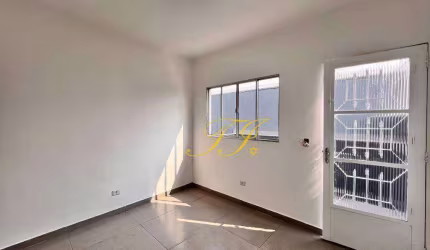 Casa com 2 dormitórios para alugar, 50 m² por R$ 1.840,00/mês - Vila Galvão - Guarulhos/SP