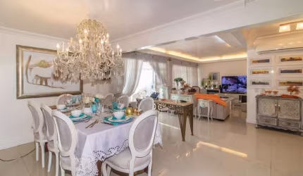 Casa com 4 quartos à venda na Rua Indianápolis, 161, Três Figueiras, Porto Alegre por R$ 2.900.000