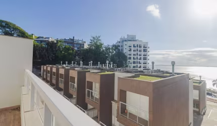 Casa em condomínio fechado com 3 quartos à venda na Avenida Padre Cacique, 1870, Praia de Belas, Porto Alegre por R$ 1.750.000