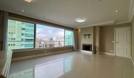 Apartamento com 3 quartos à venda na Rua Pedro Chaves Barcelos, 775, Bela Vista, Porto Alegre por R$ 2.200.000