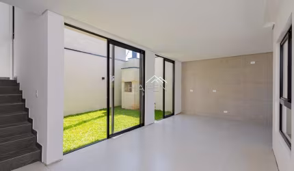 Casa em condomínio fechado com 3 quartos à venda na Rua João Batista Dallarmi, --, Santo Inácio, Curitiba por R$ 1.920.000