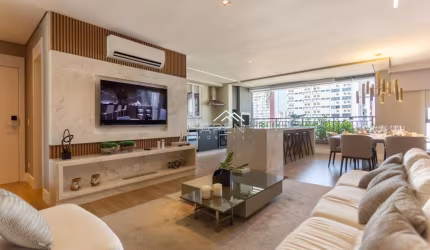 Apartamento com 2 quartos à venda na Rua Mariano Torres, --, Centro, Curitiba por R$ 858.096