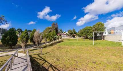 Chácara / sítio com 3 quartos à venda na Rua Miguel Macuim, --, Granja das Acácias, Quatro Barras por R$ 2.000.000