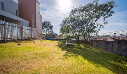 Terreno em condomínio fechado à venda na Rua Carmelina Cavassin, --, Abranches, Curitiba por R$ 585.000