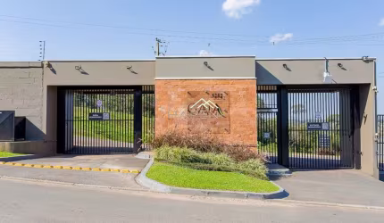 Terreno à venda na Rua úrsula Ercole Cumim, --, Jardim Cecília, Campo Magro por R$ 840.000