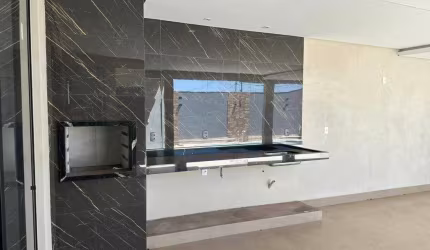 Casa com 3 dormitórios à venda, 130 m² por R$ 695.000,00 - Laranjeiras - Uberaba/MG