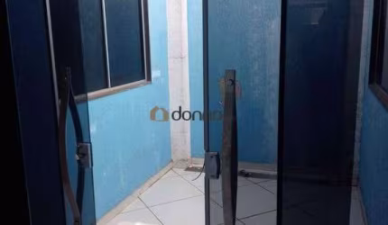 CASA COM 3 QUARTOS NO BAIRRO MANOEL MENDES