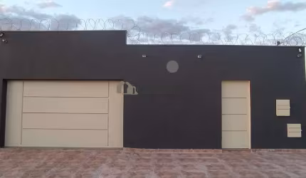 Casa à venda, 2 suítes, 2 vagas, Laranjeiras || - Uberaba/MG