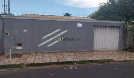 Casa à venda, 2 quartos, 5 vagas, Jardim Elza Amuí II - Uberaba/MG