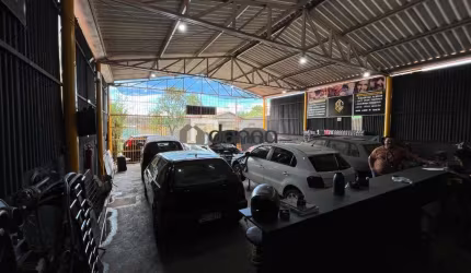 Barracão / Galpão / Depósito à venda na Rua Pedro Aleixo, Amoroso Costa, Uberaba, 200 m2 por R$ 350.000