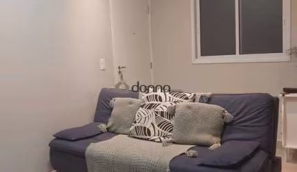 Apartamento com dois quartos, sendo uma suíte;
