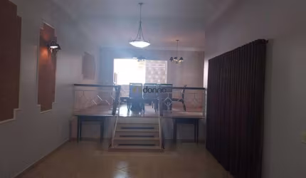 Casa 4 quartos, sendo 2 suítes