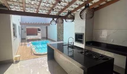 Casa com 3 dormitórios à venda, 200 m² por R$ 700.000,00 - Conjunto Manoel Mendes - Uberaba/MG