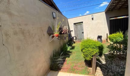 Casa à venda, 2 quartos, 2 vagas, Beija-Flor II - Uberaba/MG