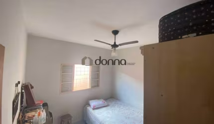 Casa à venda, 2 quartos, 3 vagas, Cidade Ozanan - Uberaba/MG