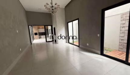 Casa à venda, 3 quartos, 3 suítes, 4 vagas, Estância dos Ipês - Uberaba/MG