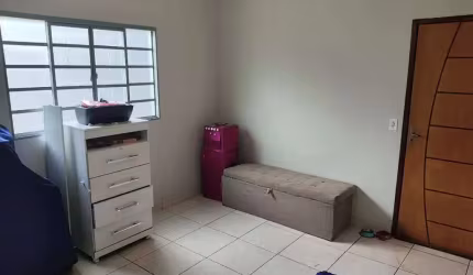 Casa à venda, 3 quartos, 4 vagas, Conjunto José Vallim de Melo - Uberaba/MG