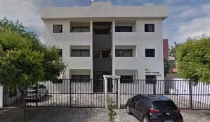 VENDA - Apto Térreo com 03 quartos, apenas 350m da Praia do Bessa