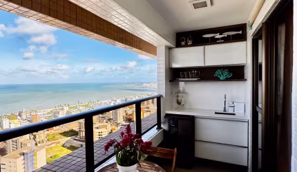 Lindo apartamento com vista mar panorâmica | Andar alto
