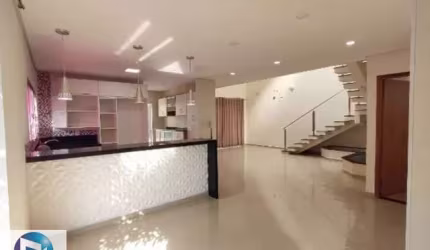 Casa em Condomínio à Venda em Mirassol-SP - Village Mirassol III - 3 quartos, 3 suítes, 2 salas, 5 banheiros, 4 vagas - 284m².