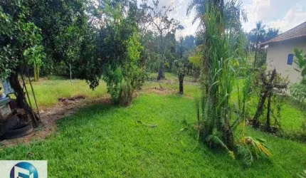Chácara de Luxo à Venda em São José do Rio Preto-SP, no Bairro Jardim Veneza - 1 Quarto, 1 Sala, 2 Banheiros, 4 Vagas - 160m²