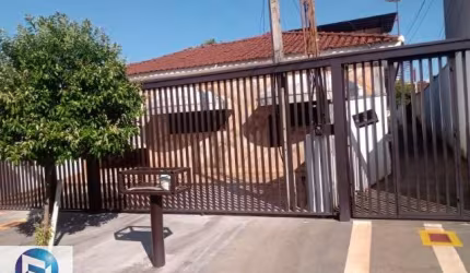 Imperdível oportunidade: Casa para venda em São José do Rio Preto-SP, Sinibaldi/Bom Jardim - 3 quartos, 1 suíte, 2 salas, 2 vagas, 250m²!