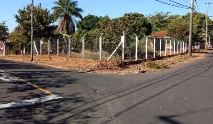 Terreno à venda no Jardim Conceição, São José do Rio Preto-SP: 350,00 m² de área. Confira!