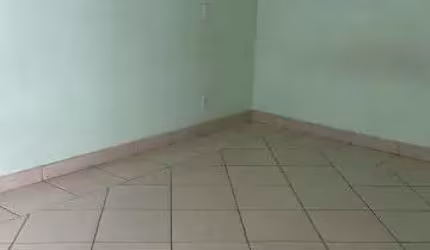 Casa à venda em São José do Rio Preto-SP, bairro Eldorado: 4 quartos, 1 suíte, 2 banheiros, 300m². Confira!