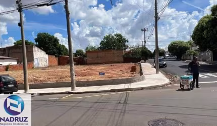 Terreno à venda em São José do Rio Preto-SP, Jardim Mugnaini, com 815m² de área - Imperdível!