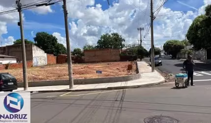 Terreno à venda em São José do Rio Preto-SP, Jardim Mugnaini, com 815m² de área - Imperdível!