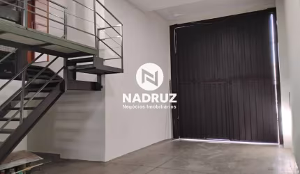 Barracão Comercial para Venda ou Locação em São José do Rio Preto-SP: 4 Salas, 4 Banheiros, 4 Vagas de Garagem, 428m².